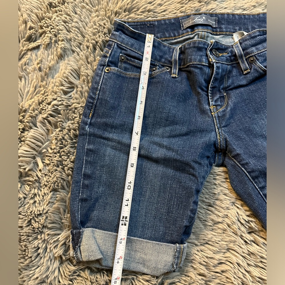 Levi’s Bermuda Shorts Women’s Size 0 - Picture 2 of 7